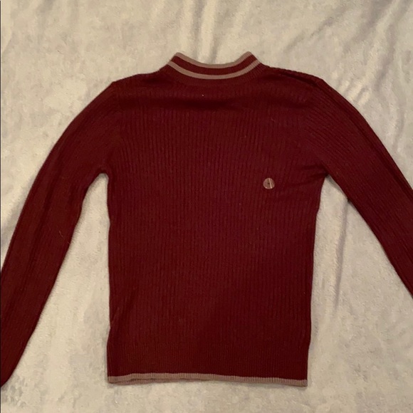 Burgundy Hollister turtle neck (size Medium) - Picture 1 of 4